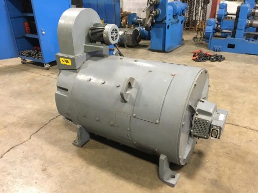 S 955 GE 300 HP DC Motor